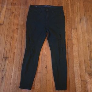 NWOT Torrid Sky High Skinny Premium Black Distressed Denim Jeans